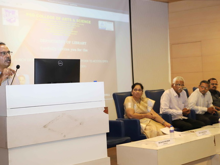 Dr. B. Sivakumar, Librarian briefing about DIGIMAT Platform